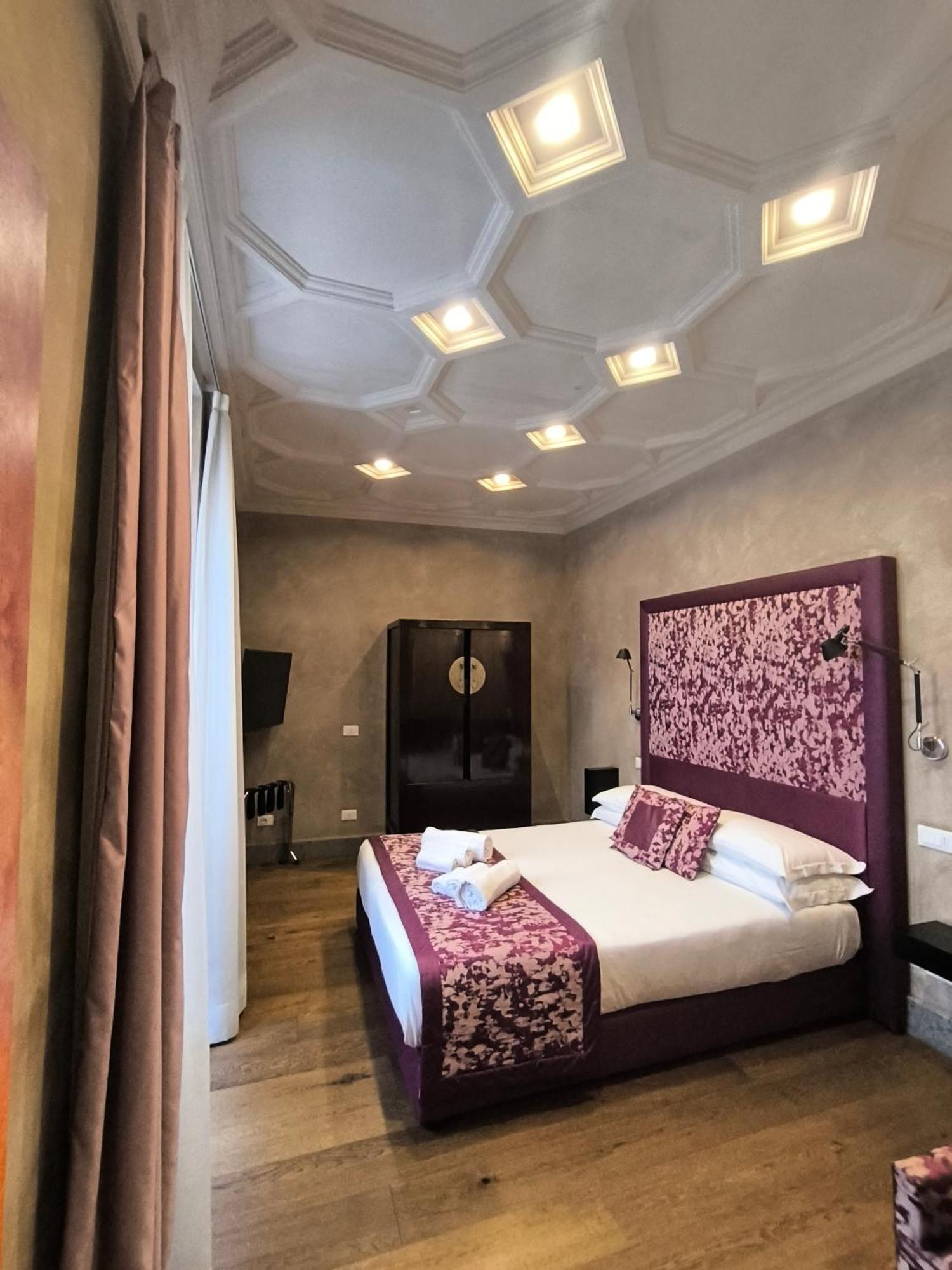Pantheon Luxury Suite Рим Екстериор снимка